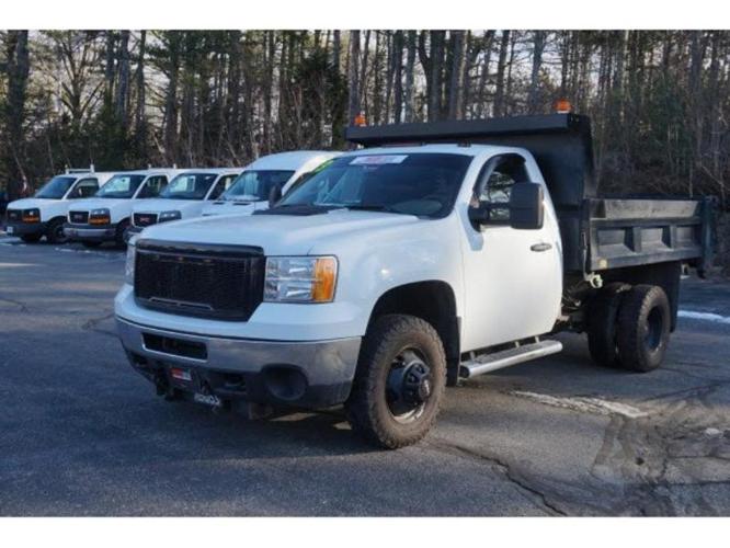 2013 gmc sierra 3500hd work truck 4x4 work truck 2dr regular cab srw for sale in westport, maine