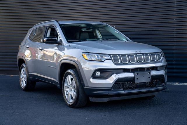 2022 jeep compass latitude