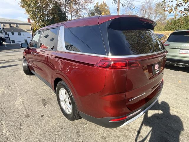2022 kia carnival lxs