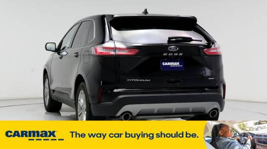 2023 Ford Edge