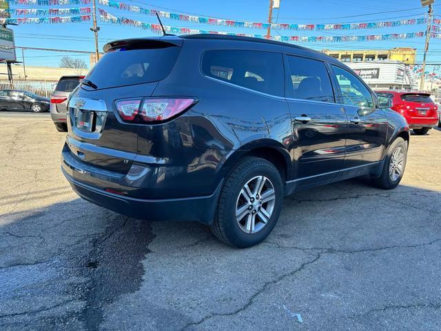 2017 chevrolet traverse 2lt