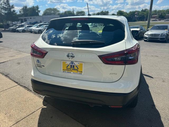 2022 nissan rogue sport s