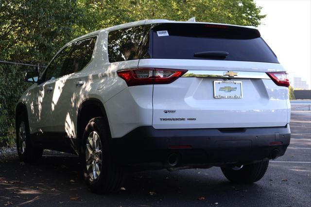 2021 chevrolet traverse ls