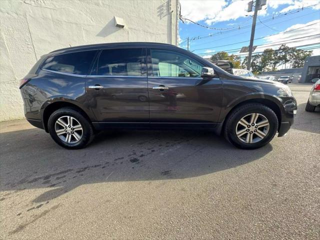 2017 chevrolet traverse 2lt