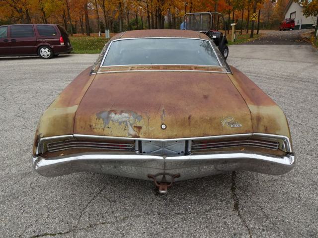 1967 buick riviera complete car needs restoration