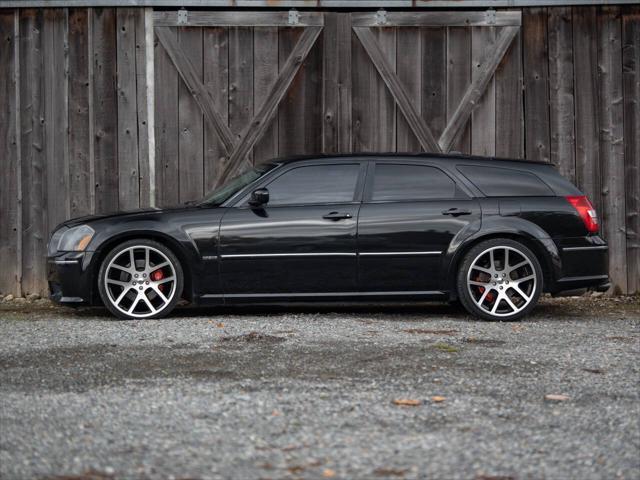 2006 dodge magnum srt8