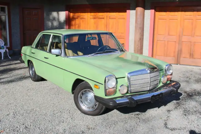 mercedes 300d ( w115 )