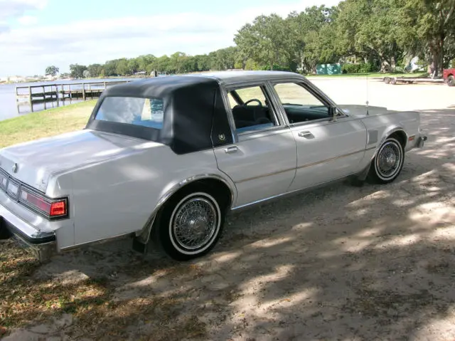 1989 chrysler new yorker 5th avenue full option collector car