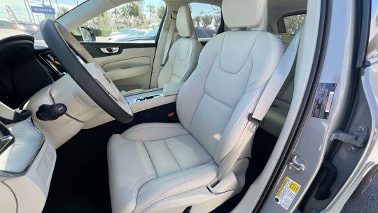 2025 Volvo XC60