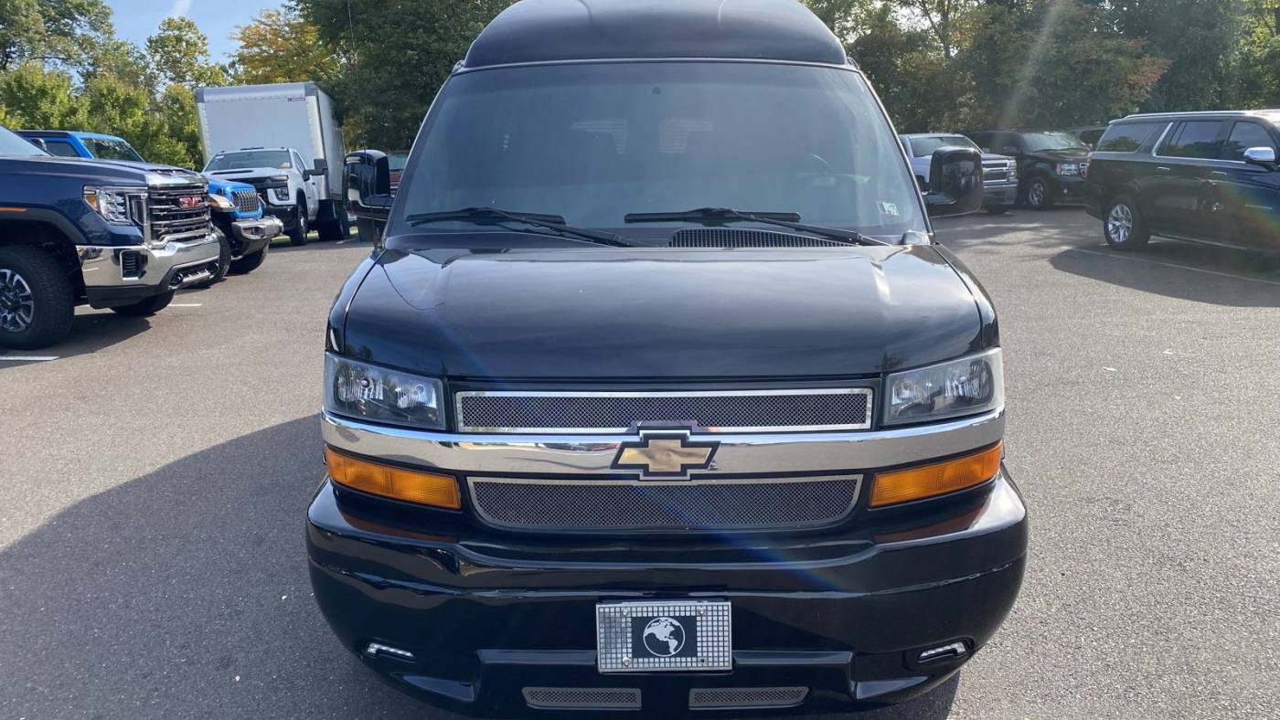 2017 chevrolet express 2500