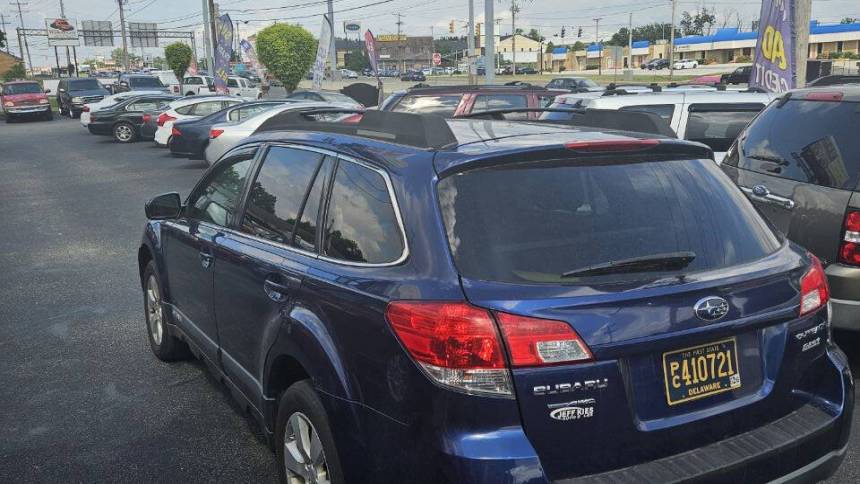 2011 subaru outback 2.5i premium