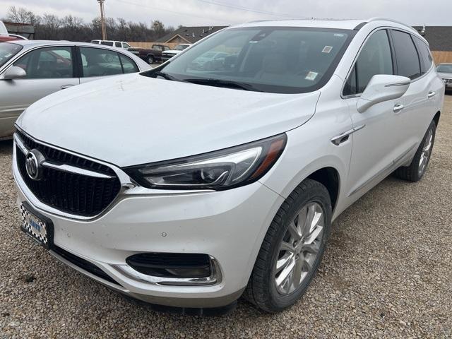 2018 buick enclave premium