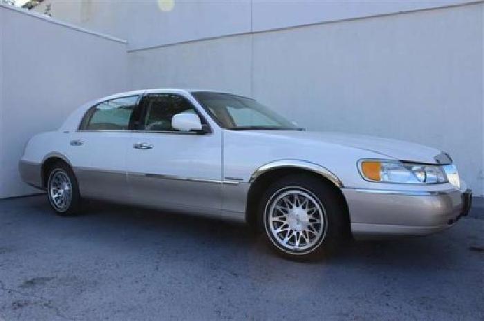 2001 lincoln town car signature in pensacola, fl