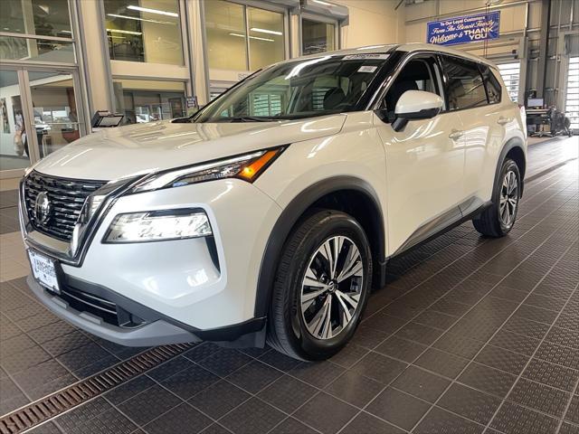 2021 nissan rogue sv