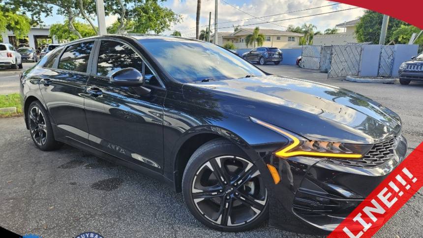 2022 kia k5 gt-line