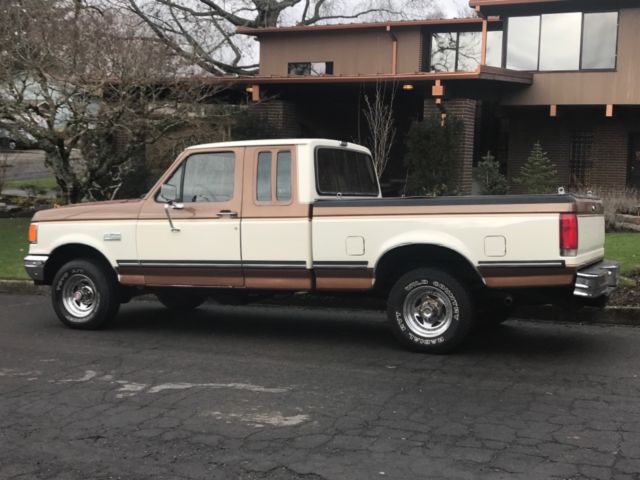 199ford f-150 xlt custom 4x4 ex-cab truck low miles 1-owner automatic
