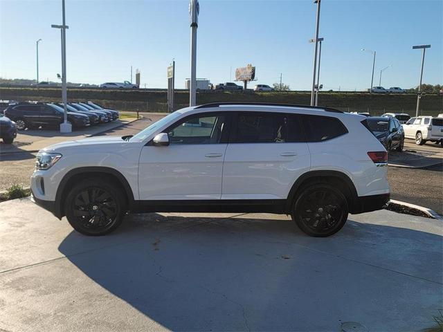 2024 volkswagen atlas 2.0t se w/technology