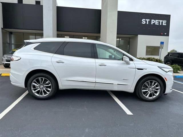 2024 buick enclave avenir fwd in saint petersburg, florida