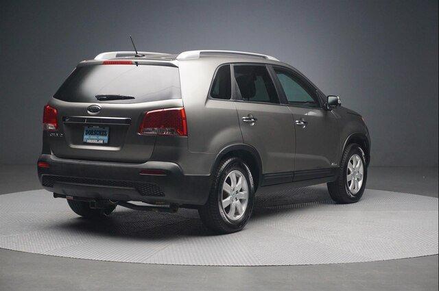 used 2013 kia sorento awd lx v6 rochester, ny 14623 for sale in rochester, new york