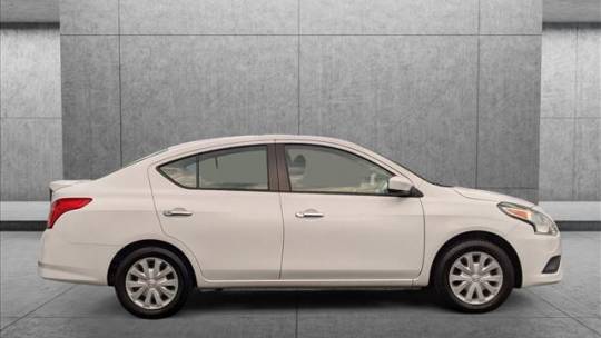 2019 Nissan Versa