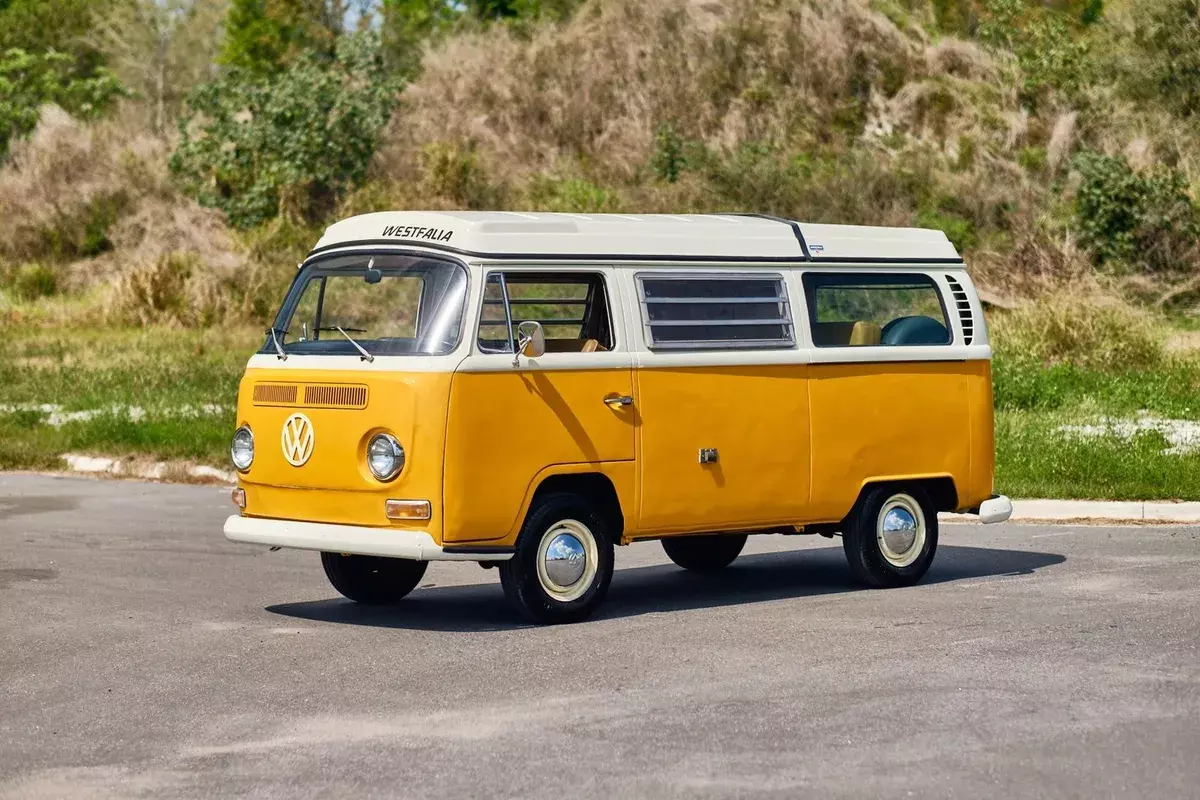 1969 volkswagen westfalia camper bus marino yellow and pastel white