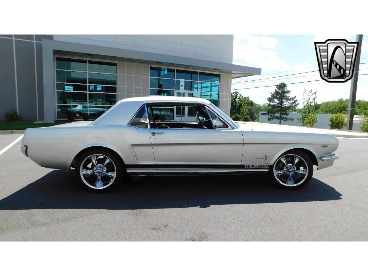1965 ford mustang