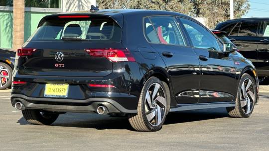 2024 Volkswagen Golf GTI