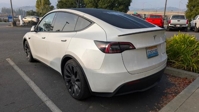 used 2022 tesla model y performance