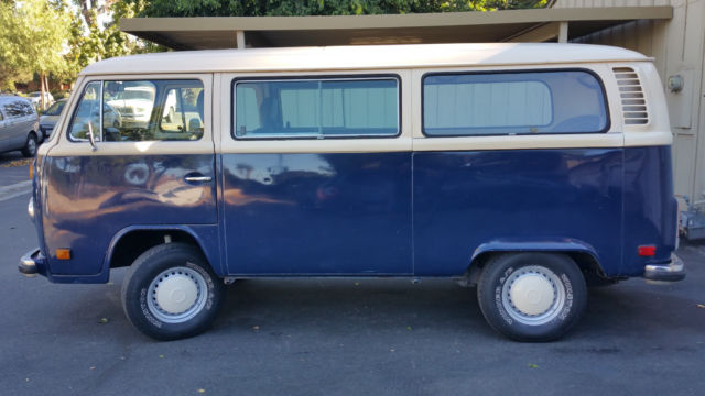 1978 volkswagen bus / vanagon