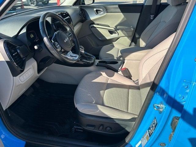 2023 kia soul ex