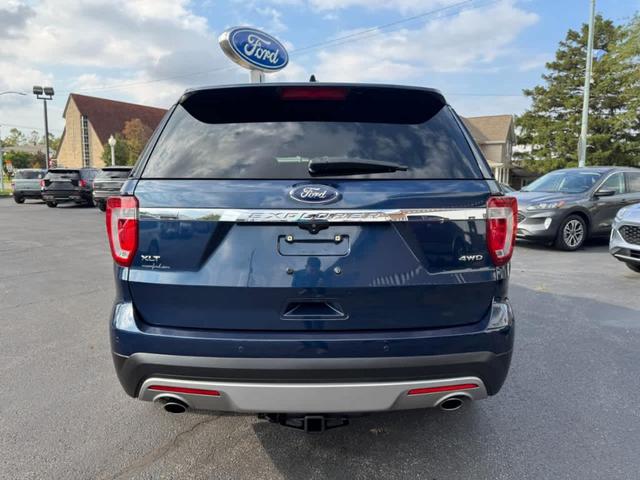2017 ford explorer xlt