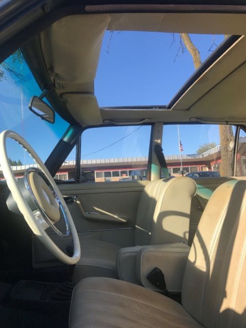 classic 1972 mercedes benz 280se