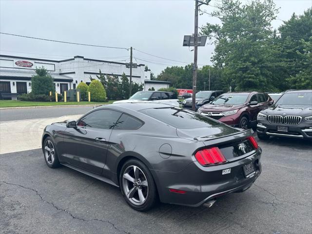 2015 ford mustang v6