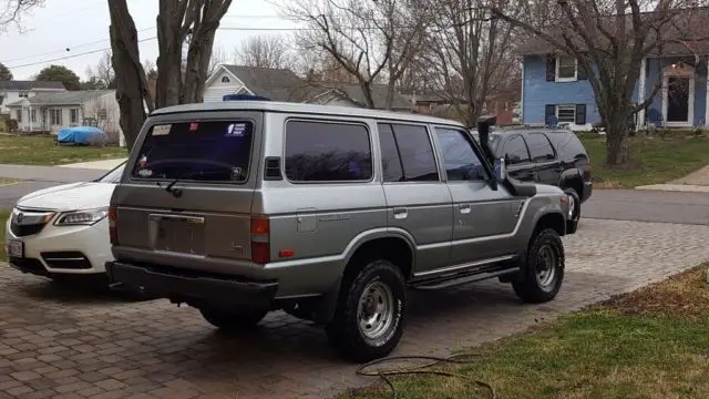 1990 a 1990 california land cruiser completely refurbished