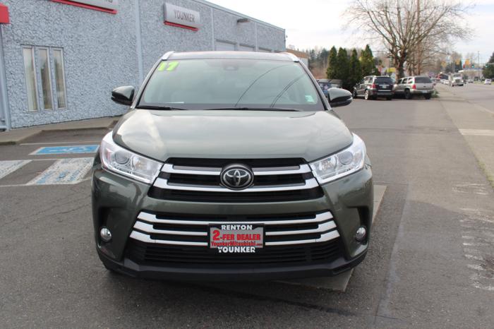 used 2017 toyota highlander awd v6 renton, wa 98057 for sale in renton, washington