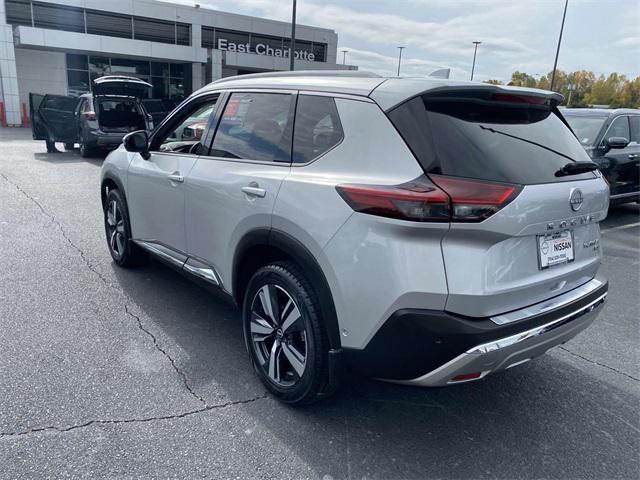 2022 nissan rogue platinum