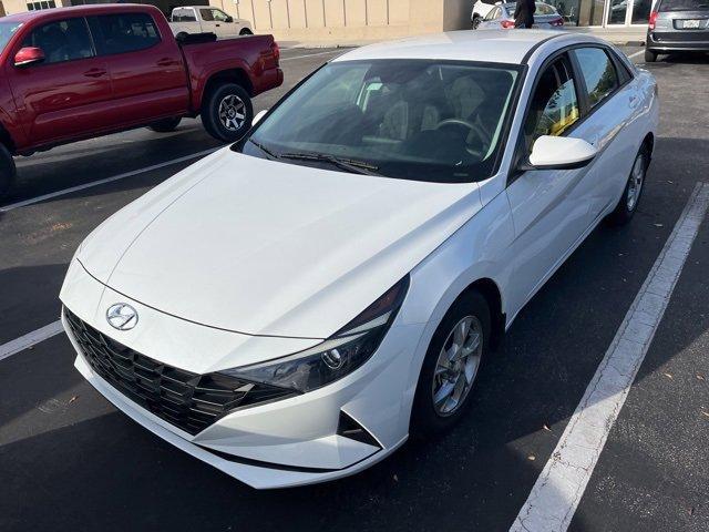2022 hyundai elantra se