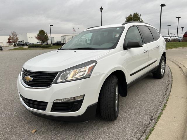 2017 chevrolet traverse ls