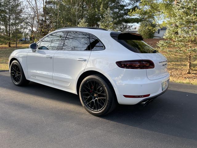 2018 porsche macan gts