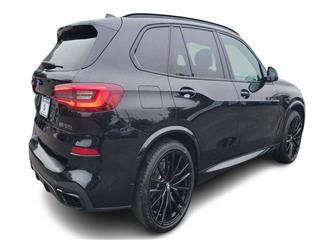 2022 BMW X5 m50i