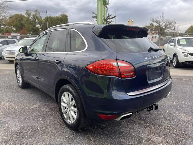 2013 porsche cayenne base