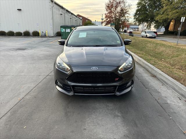 2017 ford focus st