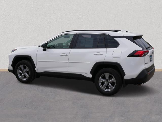 2022 toyota rav4 hybrid le