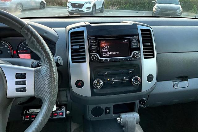 2017 nissan frontier s