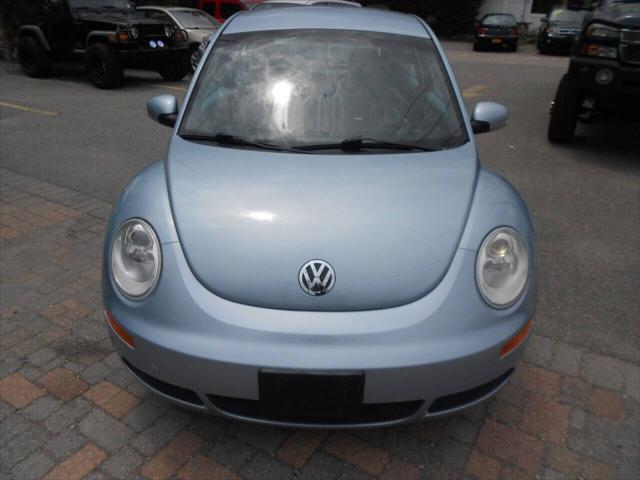 2009 volkswagen new beetle s