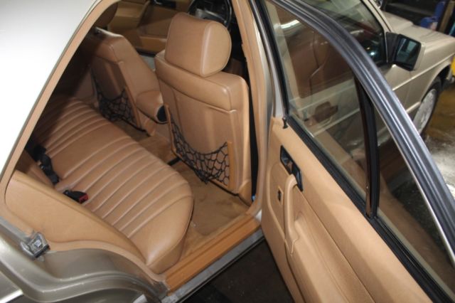 1991 mercedes 190 e. very clean like new original car, low miles, runs perfect
