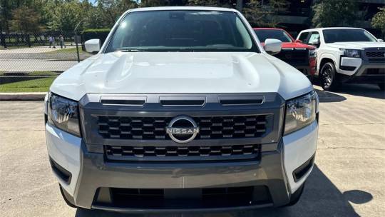 2025 Nissan Navara (Frontier) sv