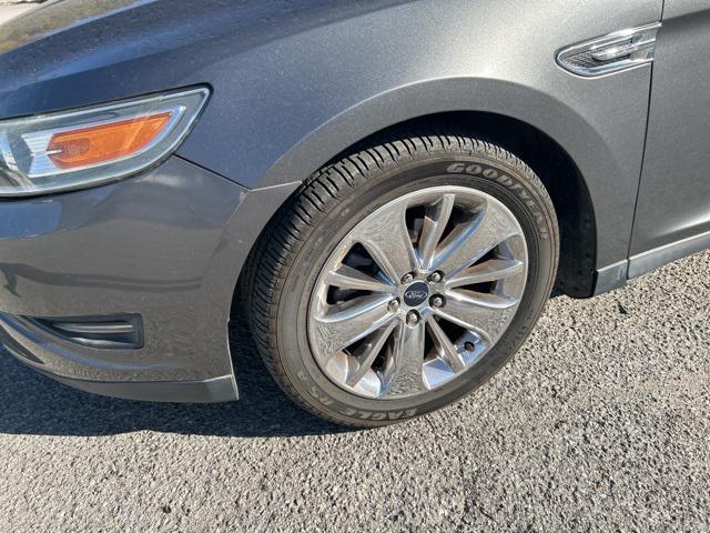 2011 ford taurus limited