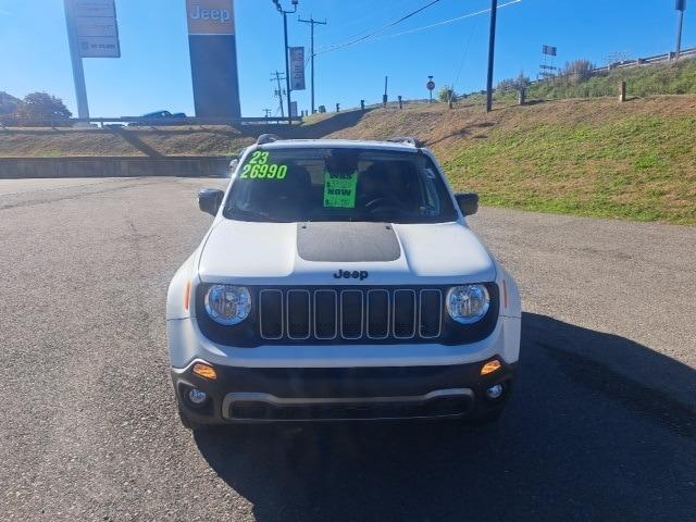 2023 jeep renegade latitude