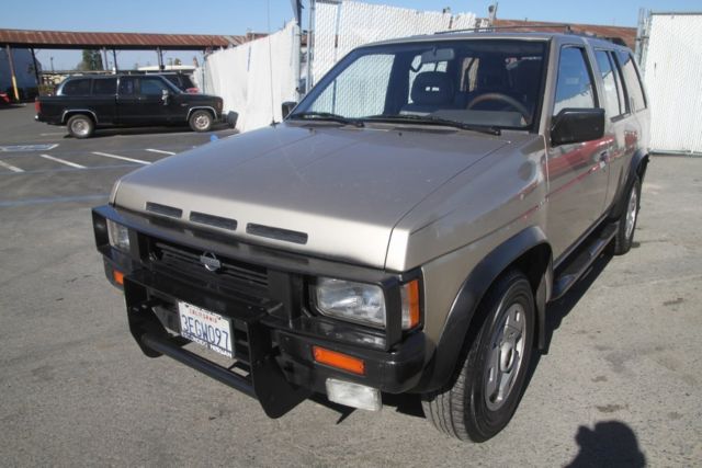 1992 nissan pathfinder se 4wd manual 6 cylinder no reserve